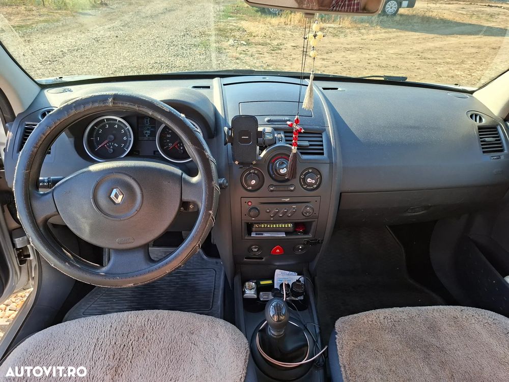 Renault Megane - 10