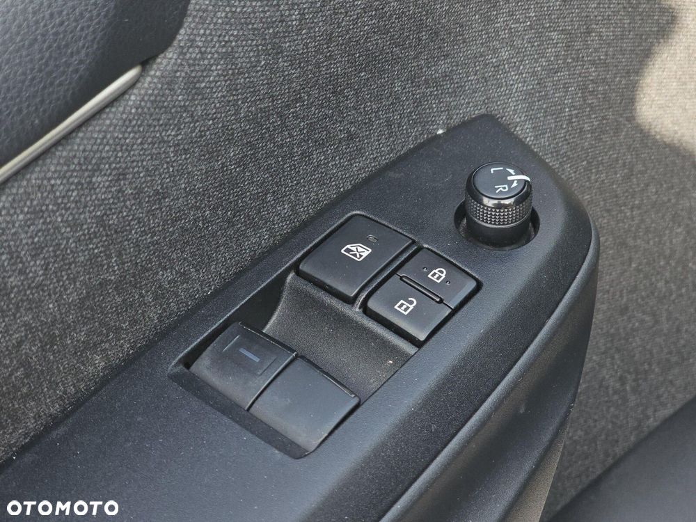 Toyota Yaris Hybrid 1.5 Comfort - 14