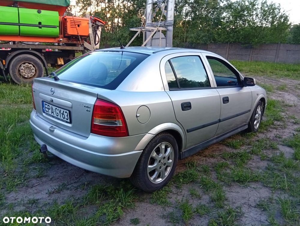 Opel Astra - 3