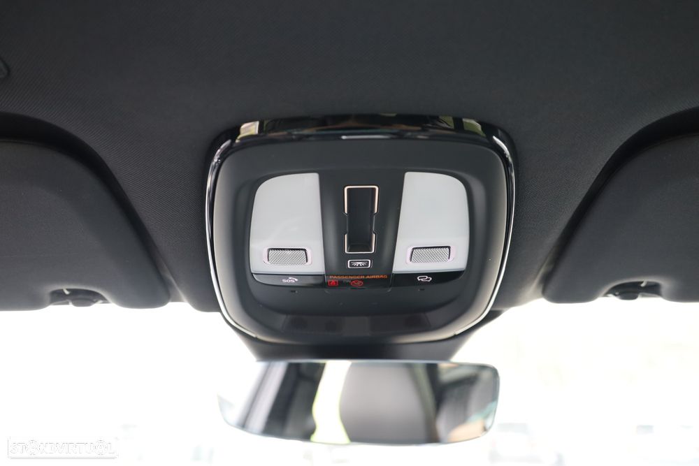 Volvo XC 60 2.0 T6 PHEV Black Edition AWD - 21