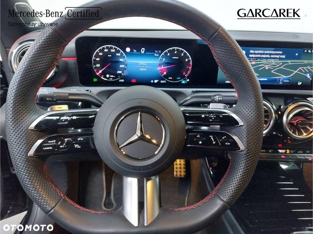 Mercedes-Benz CLA - 15