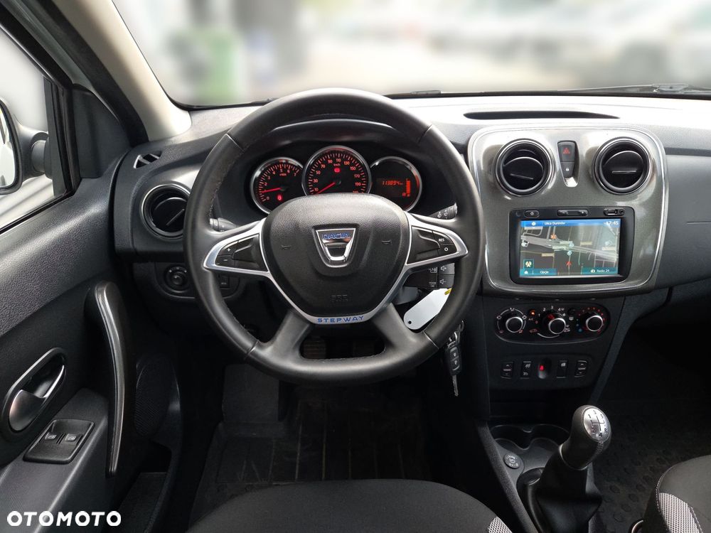 Dacia Sandero Stepway - 16