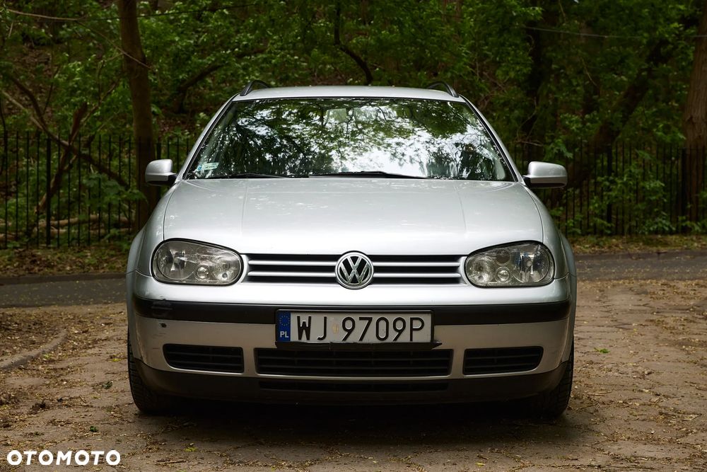 Volkswagen Golf - 3