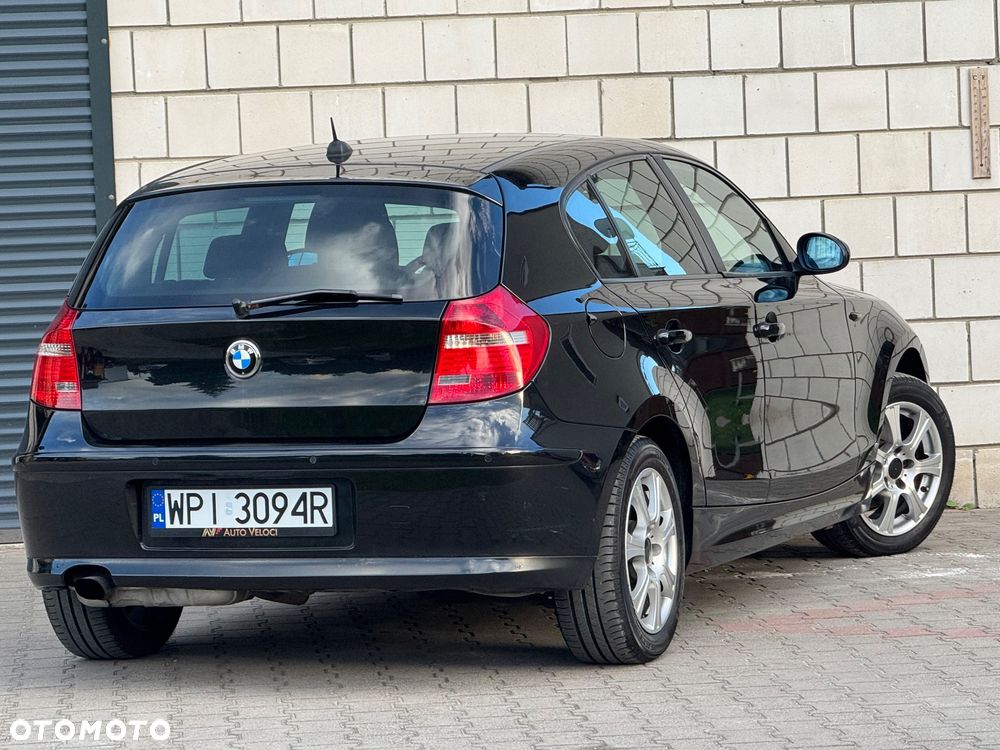 BMW Seria 1 116i - 17