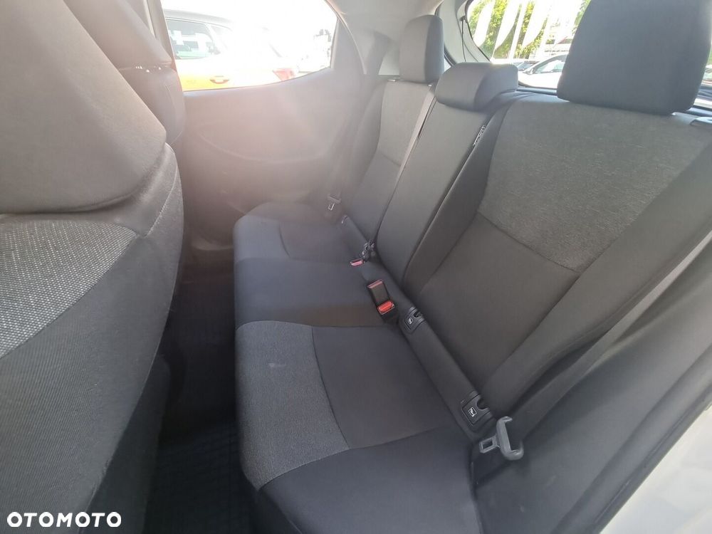 Toyota Yaris - 13