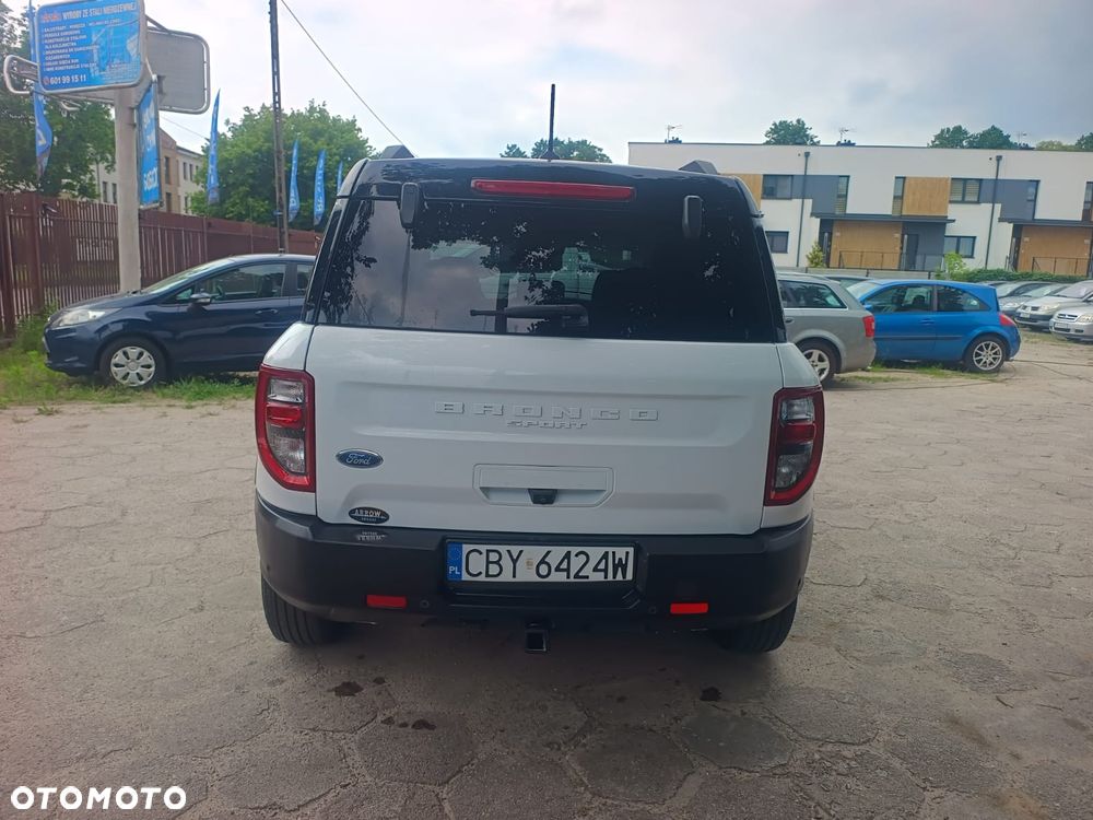 Ford Bronco - 5