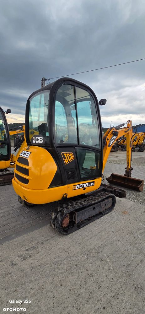 JCB 8018 - 24