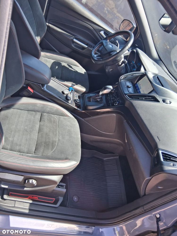 Ford Kuga 2.0 TDCi AWD ST-Line - 8