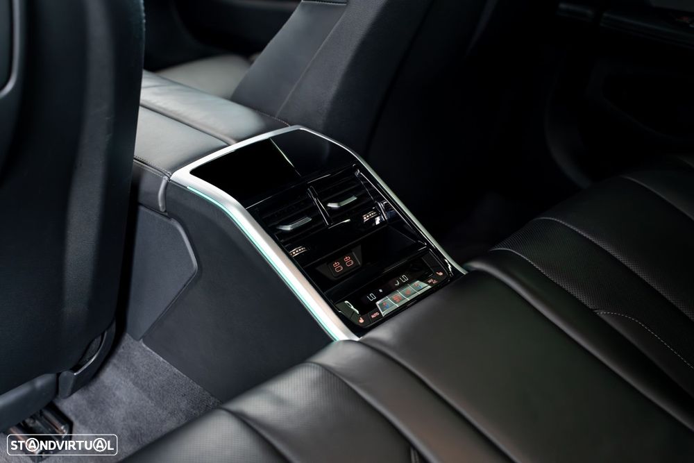 BMW 840 Gran Coupé d xDrive Pack M - 53