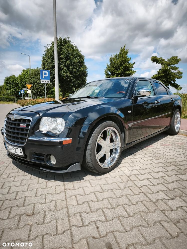 Chrysler 300C 5.7 V8 Hemi - 1