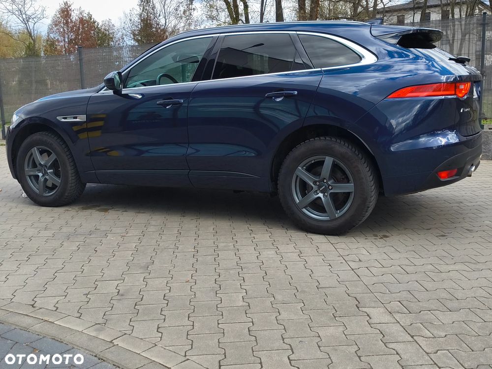 Jaguar F-Pace - 18