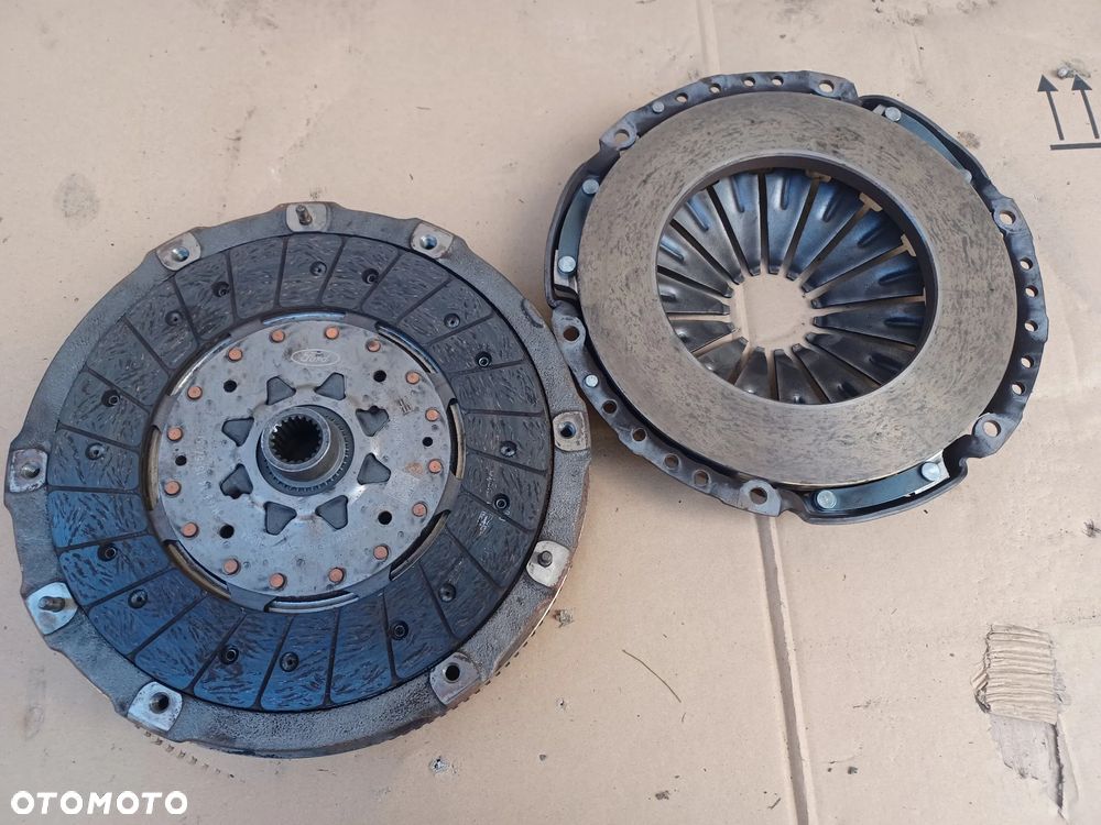KOŁO DWUMASOWE SPRZĘGŁO FORD 1.6 ECOBOOST - 1