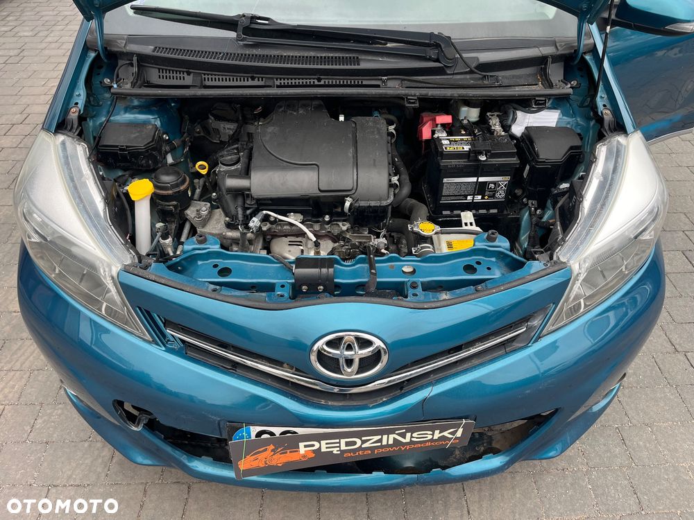 Toyota Yaris - 11