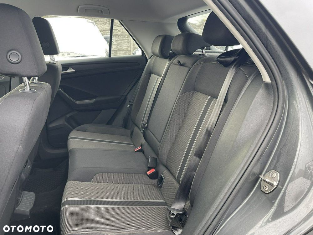 Volkswagen T-Roc 1.5 TSI OPF Move - 10