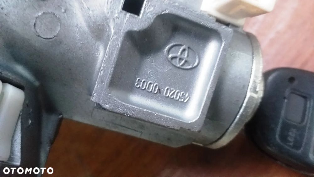 Kolumna kierownicza stacyjka krzyżak wspomaganie elektryczne Toyota Yaris II 1.3 B - 3