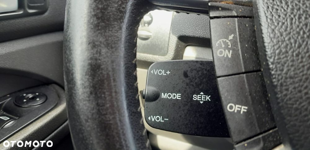 Ford Focus C-Max 1.8 Ghia - 23