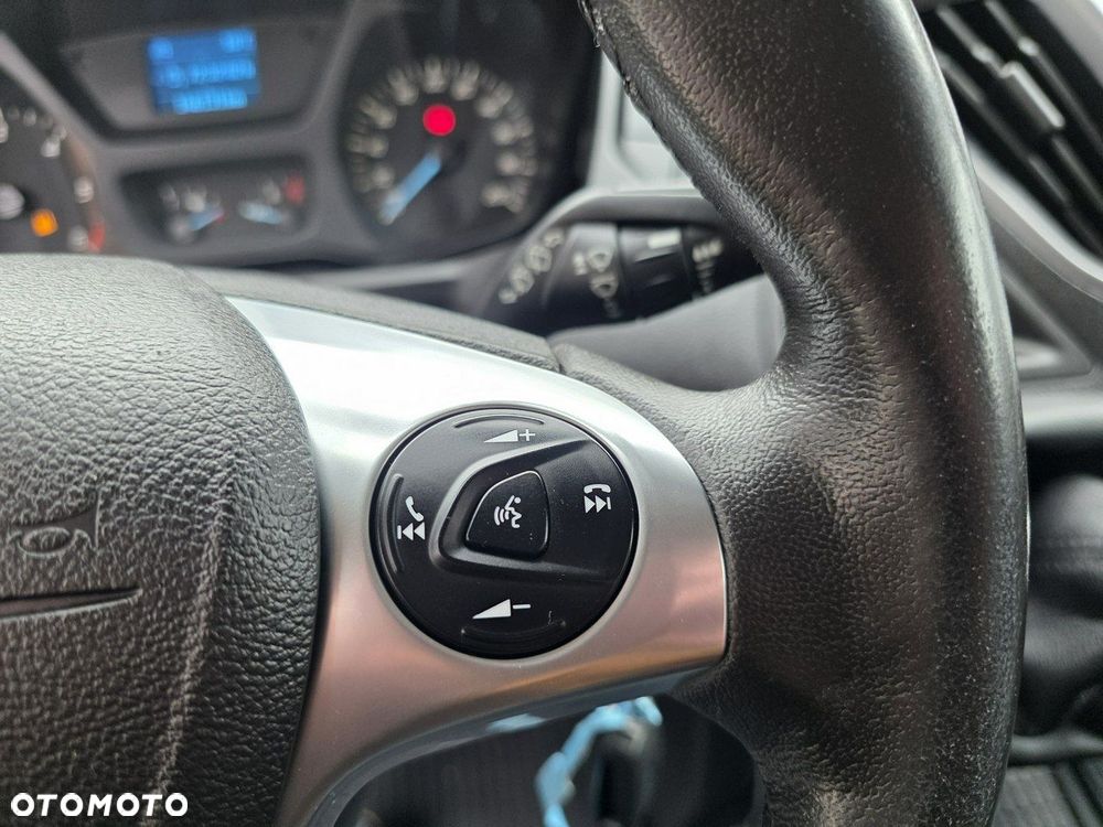 Ford Tourneo Custom - 20