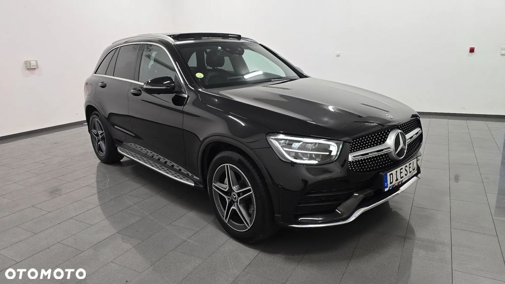 Mercedes-Benz GLC 220 d 4Matic 9G-TRONIC AMG Line Plus - 2