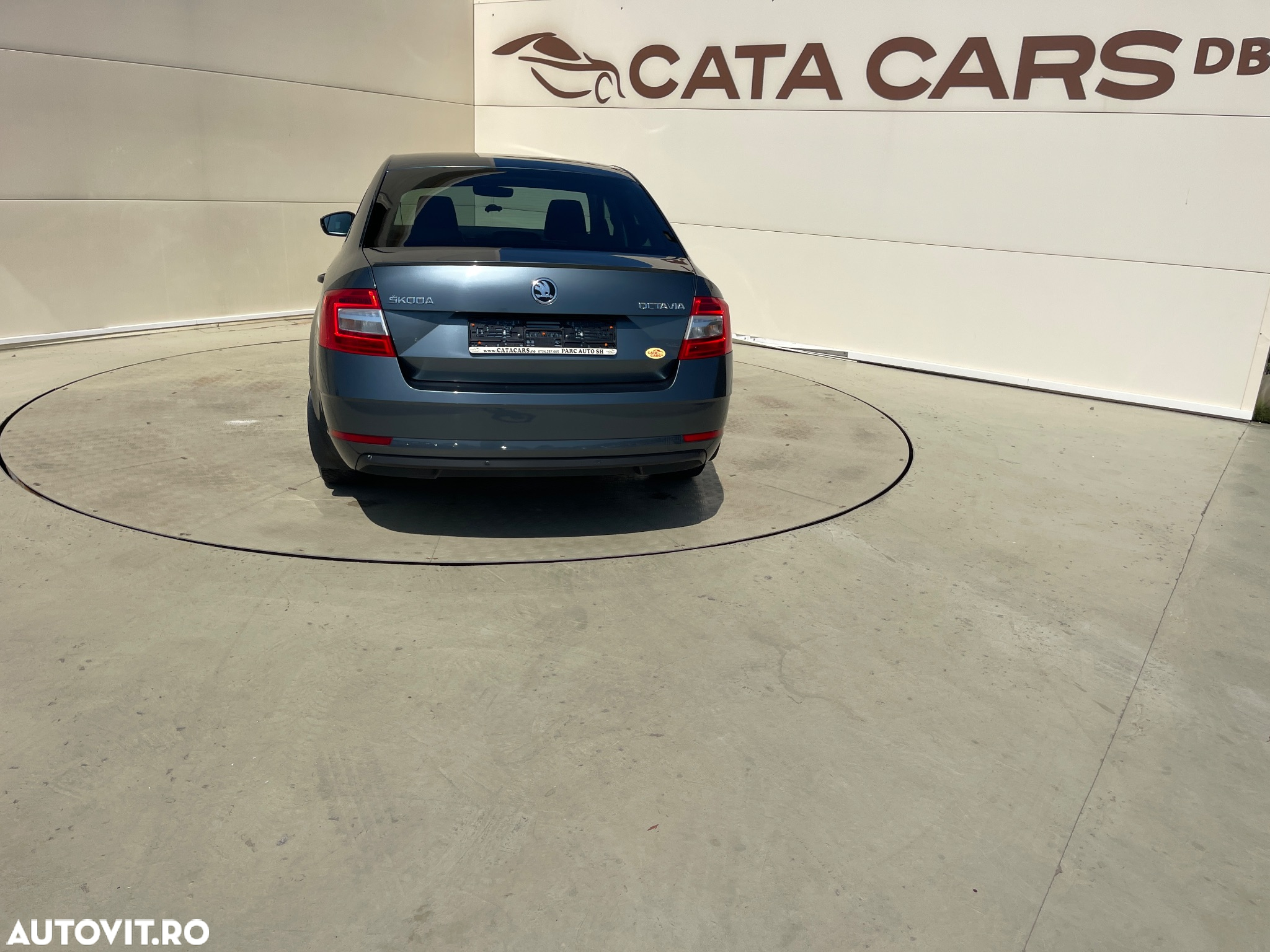 Skoda Octavia 1.8 TSI DSG Style - 13