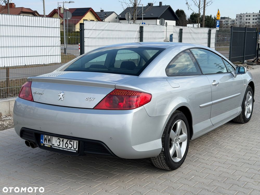 Peugeot 407 - 8