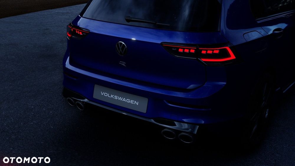 Volkswagen Golf - 18
