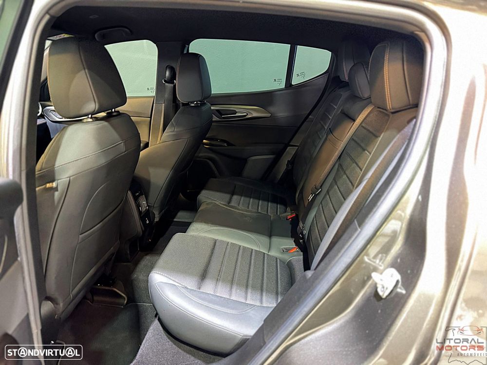 Alfa Romeo Tonale 1.3 VGT Plug-In-Hybrid Q4 Edizione Speciale - 17