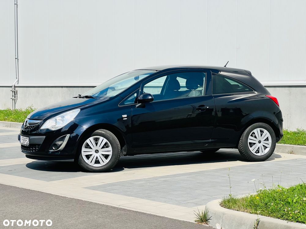 Opel Corsa 1.4 16V Satellite - 11