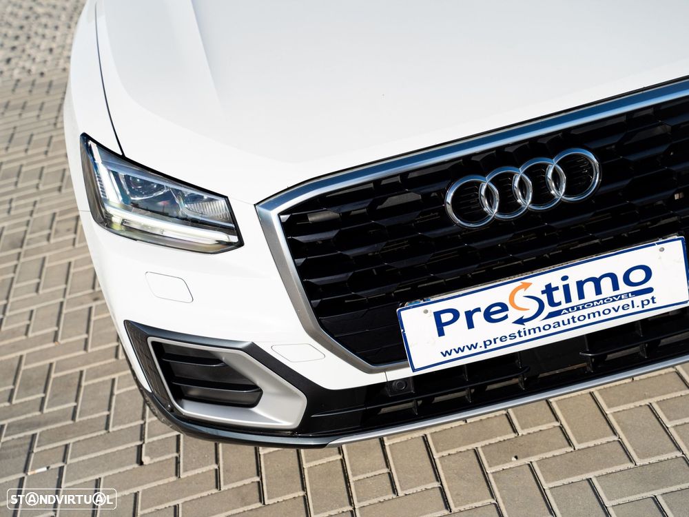 Audi Q2 30 TDI Design S tronic - 9