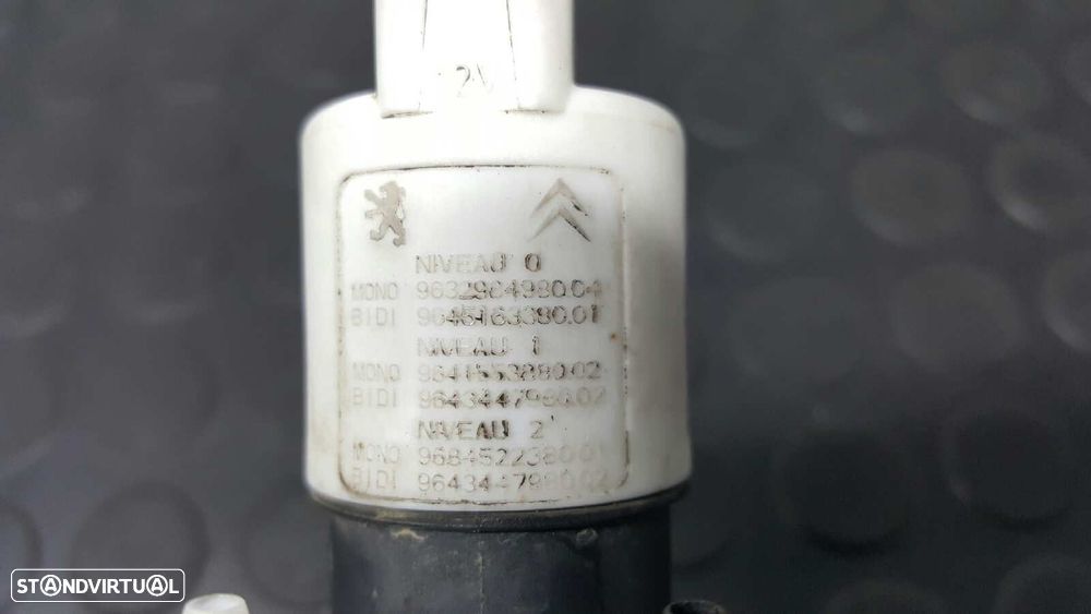 BOMBA LIMPA VIDROS ALFA ROMEO MITO (145) DISTINCTIVE - 3