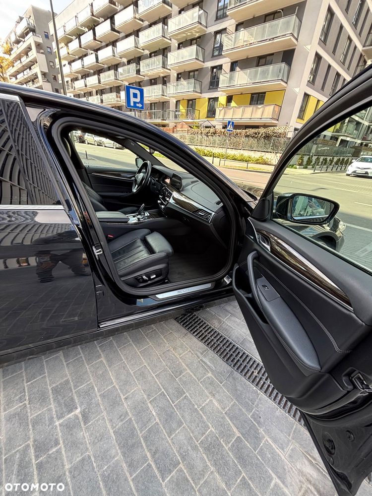 BMW Seria 5 530e iPerformance - 21