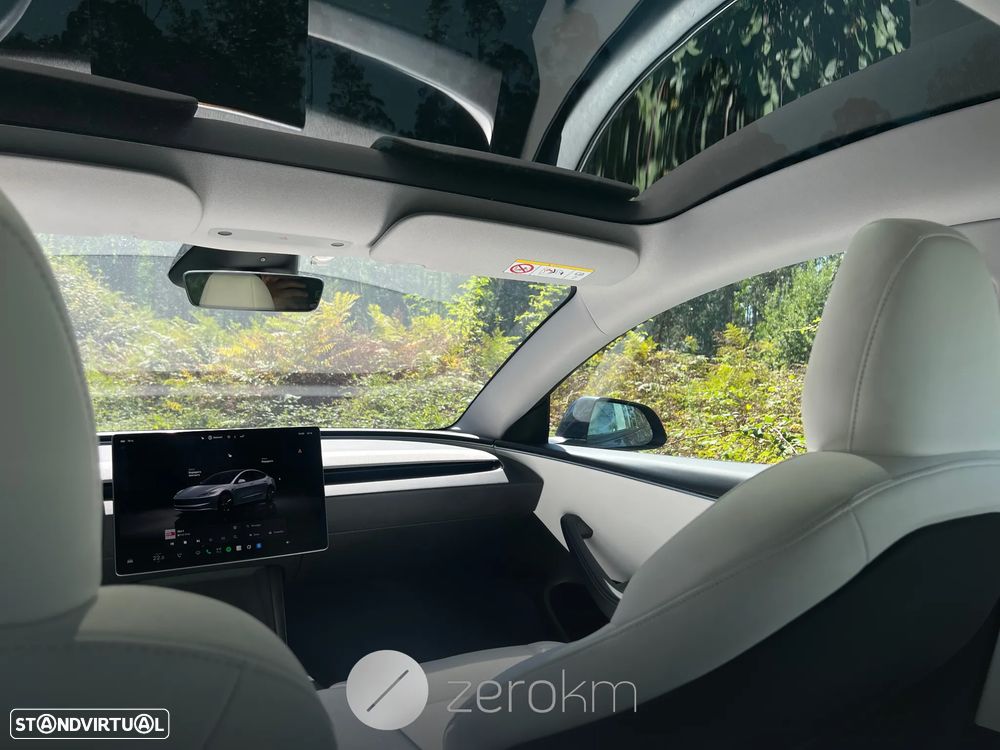 Tesla Model 3 Standard RWD - 11