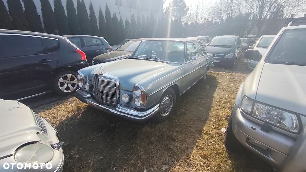 Mercedes-Benz W111 - 15