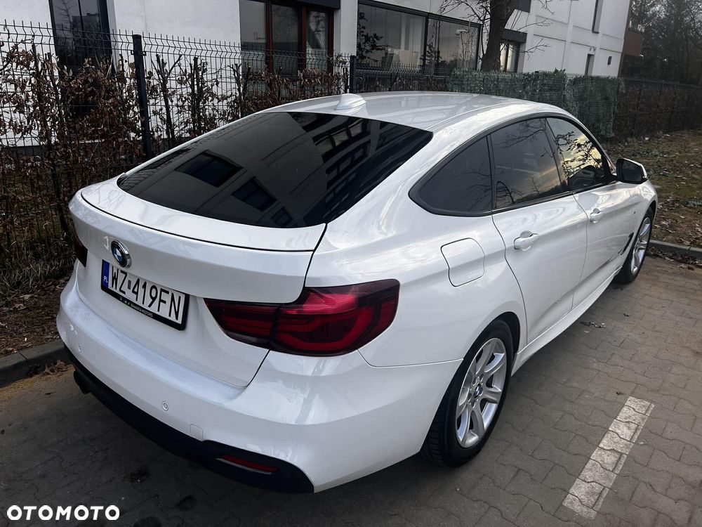 BMW 3GT 320d xDrive M Sport - 2