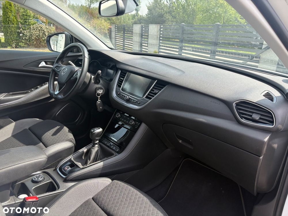 Opel Grandland X 1.5 D Start/Stop 120 Jahre - 9