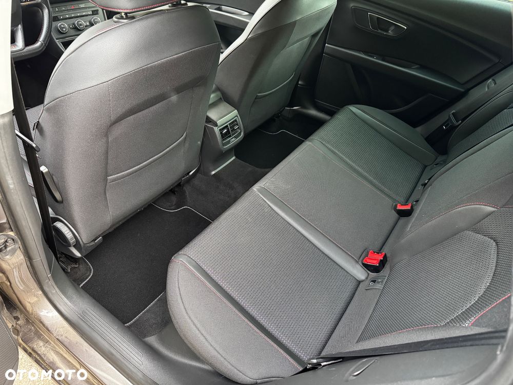 Seat Leon 2.0 TDI DPF DSG FR - 22