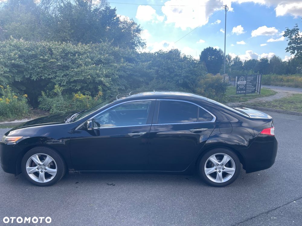Honda Accord 2.0 Executive Nav - 6