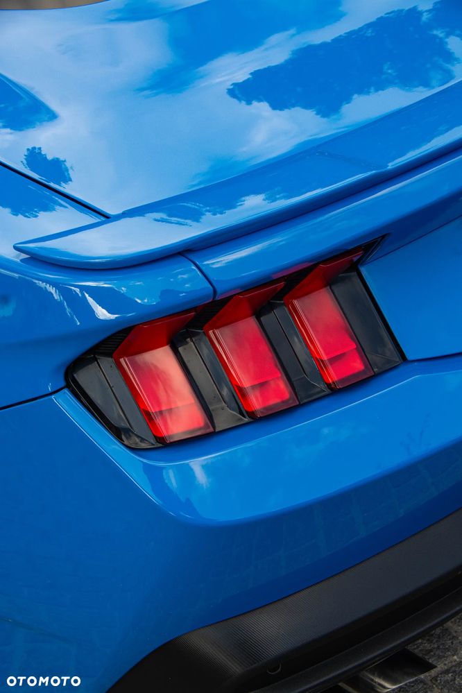 Ford Mustang 5.0 Ti-VCT V8 GT - 24