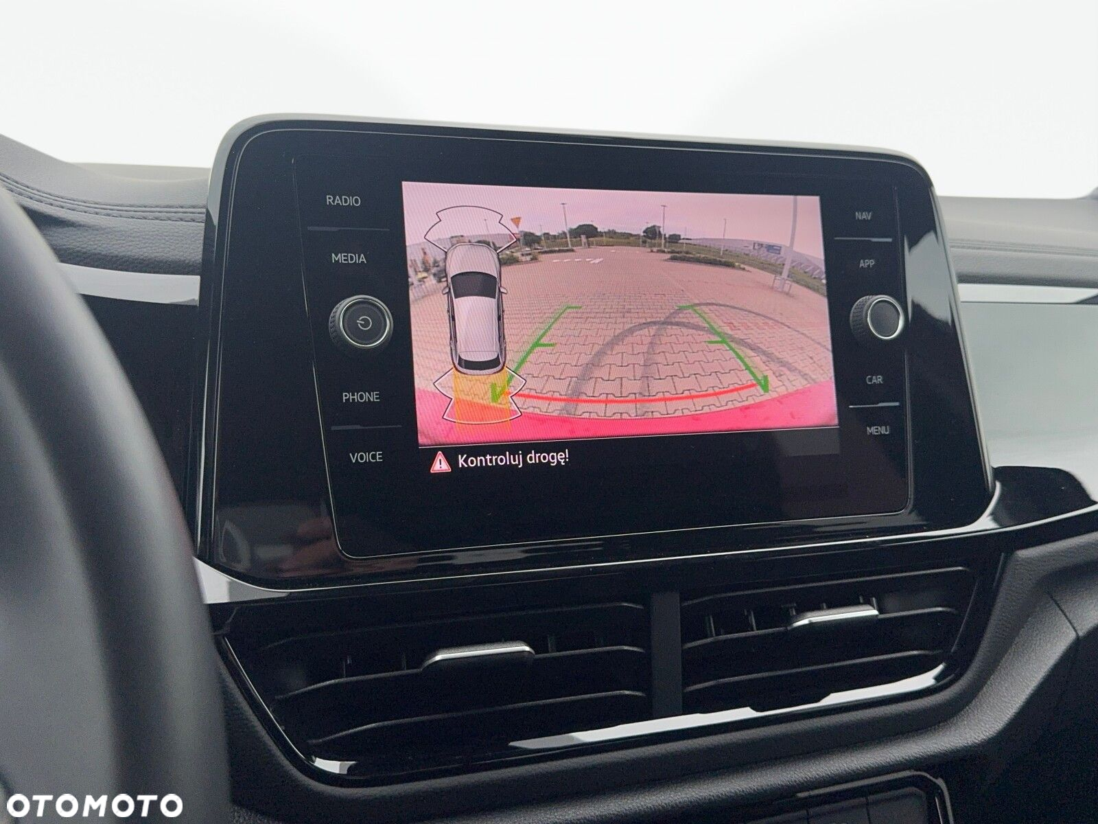 Volkswagen T-Roc 1.5 TSI Style DSG - 28