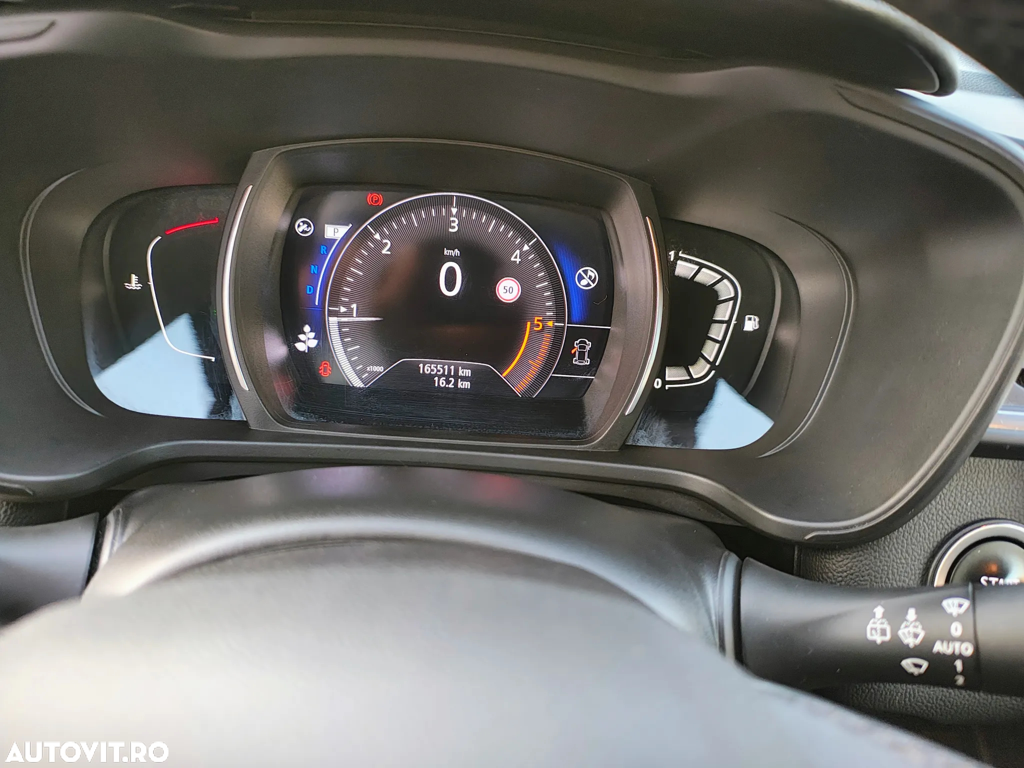 Renault Kadjar BLUE dCi 115 EDC BUSINESS EDITION - 24