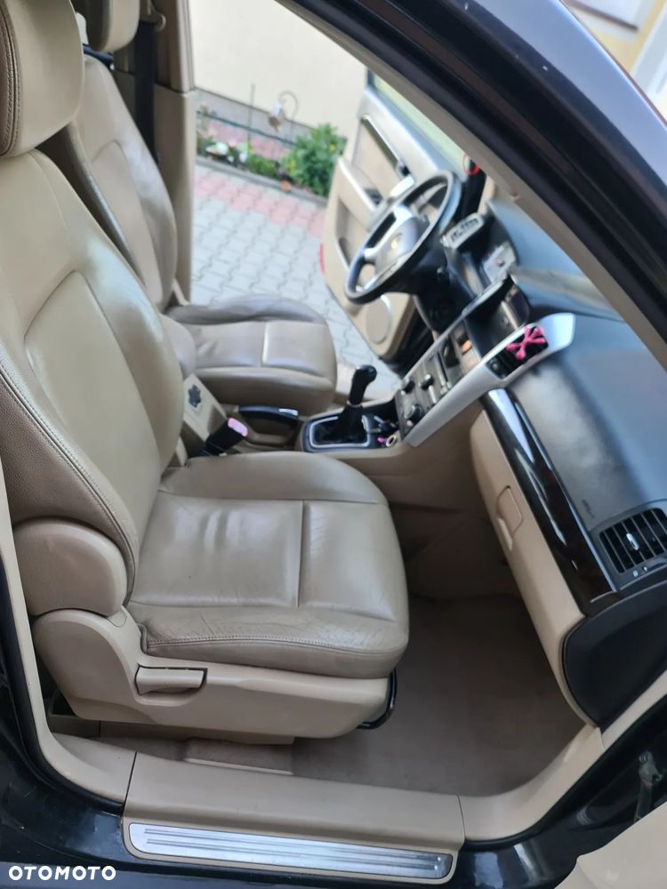 Chevrolet Captiva - 12