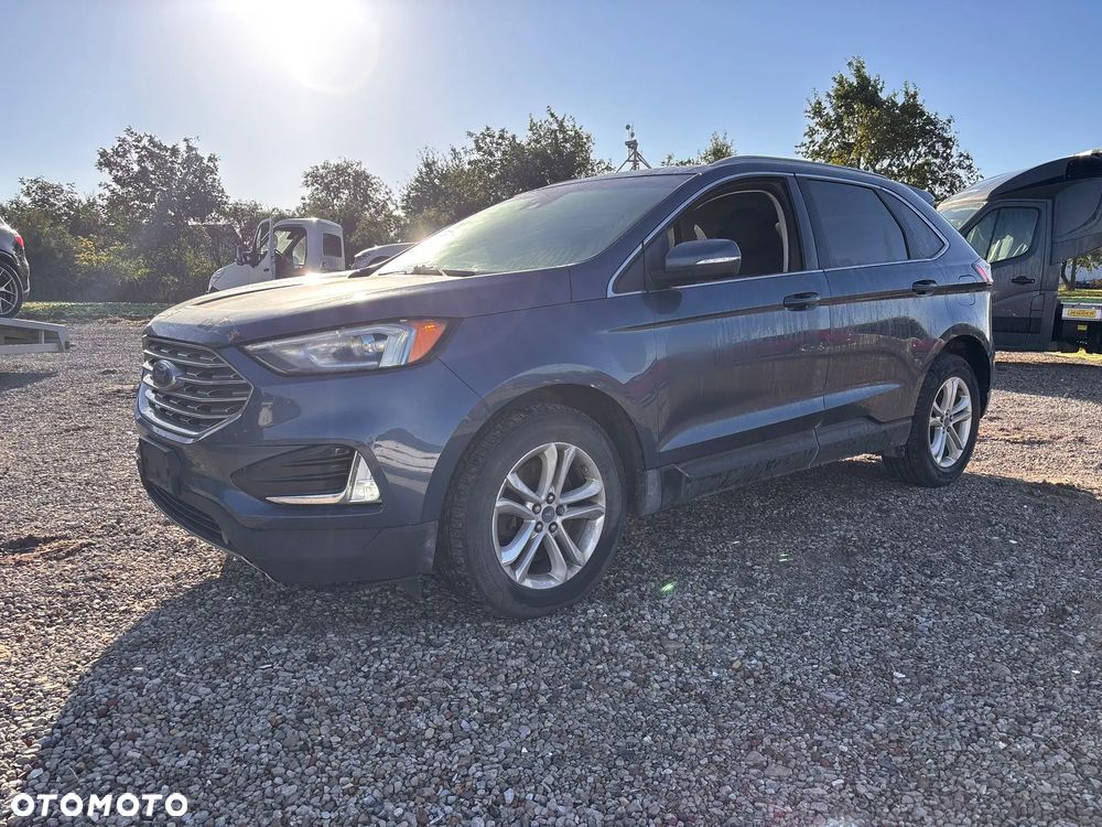 Ford Edge - 1