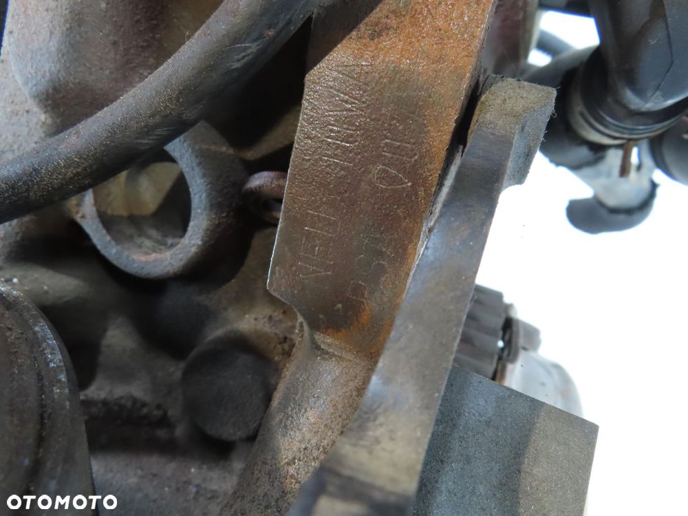 SILNIK CITROEN C4 1.6 NFU - 6