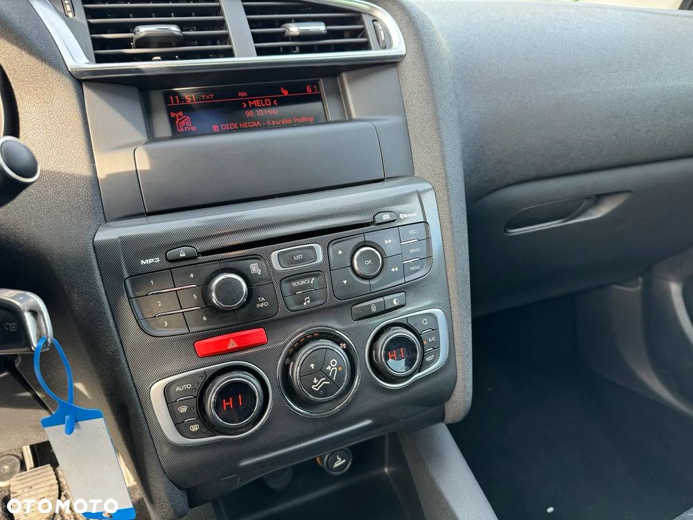 Citroën C4 1.6 HDi Exclusive - 17