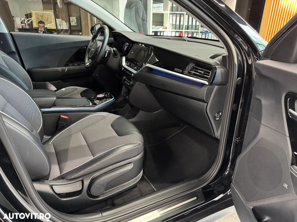 Kia Niro e-Niro 100 kW Vision - 11