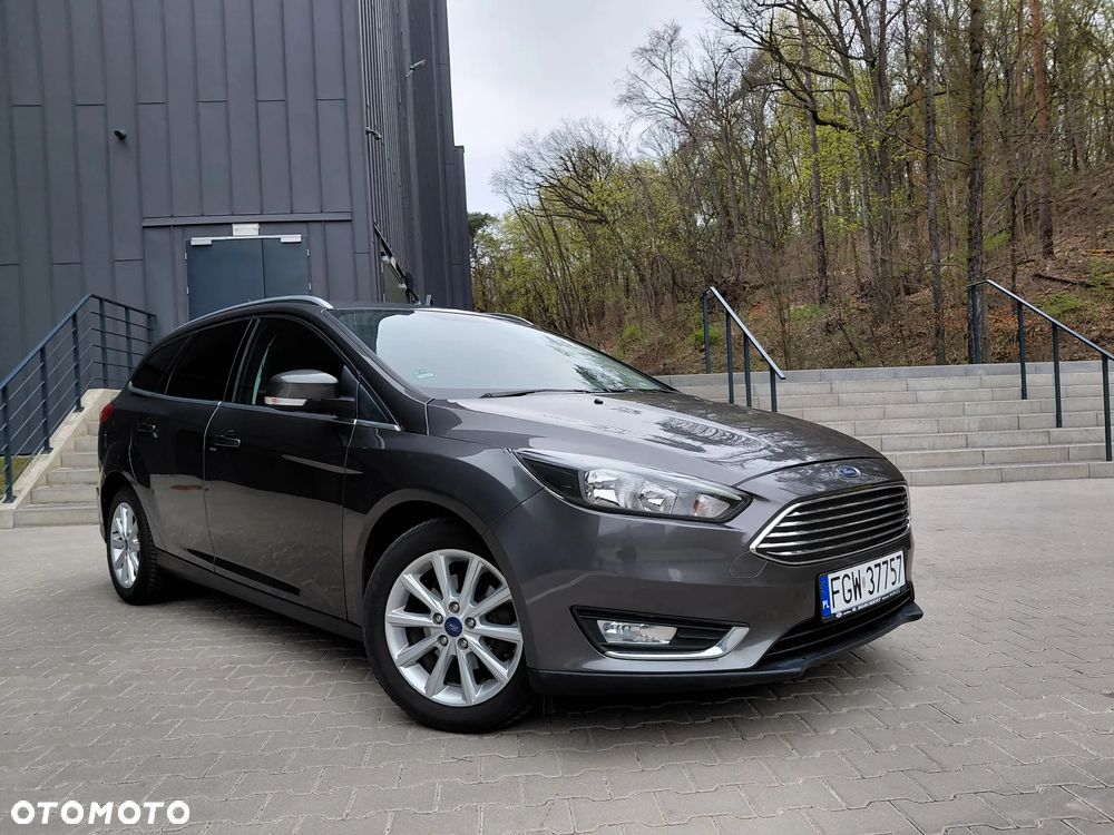Ford Focus 1.0 EcoBoost Titanium - 1