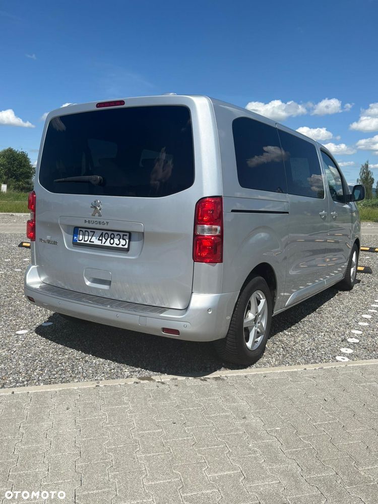 Peugeot Traveller - 3