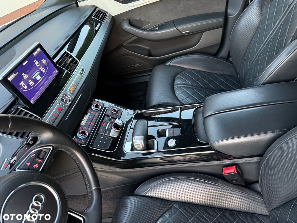 Audi A8 4.0 TFSI Quattro - 37