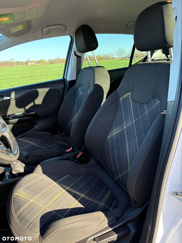 Opel Corsa 1.4 Color Edition - 9