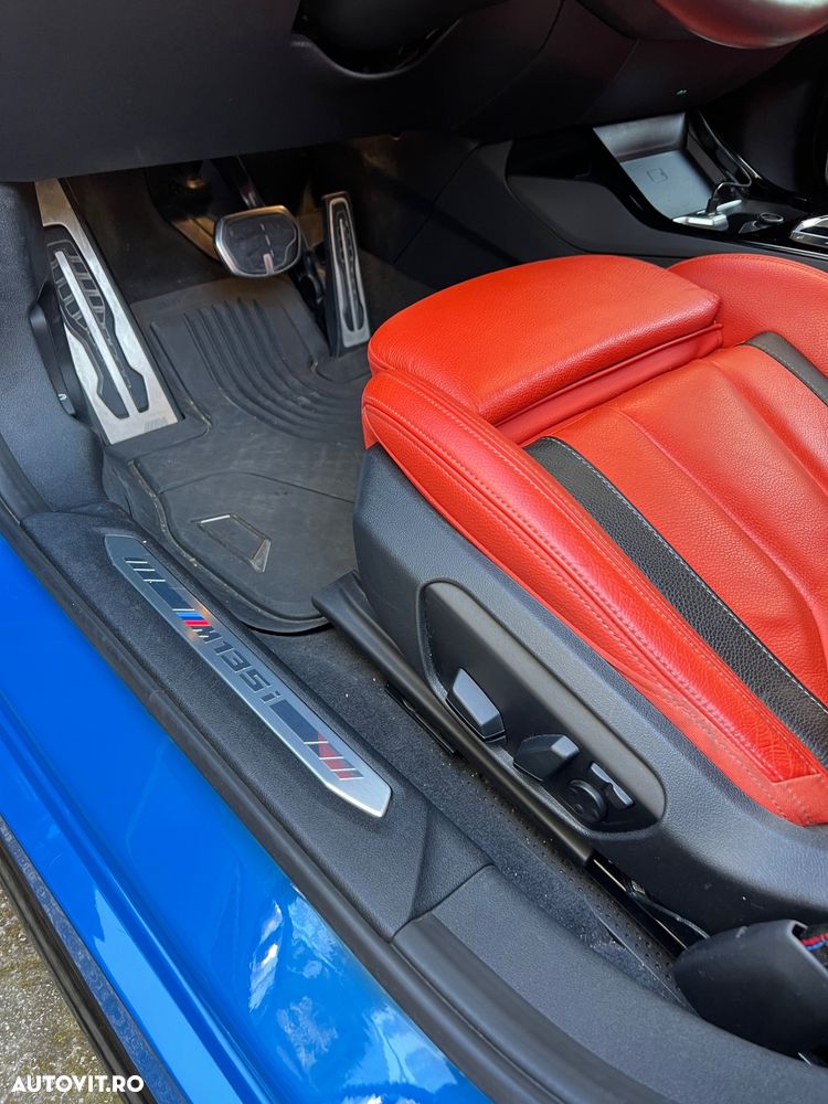 BMW M1 M135i xDrive AT - 25