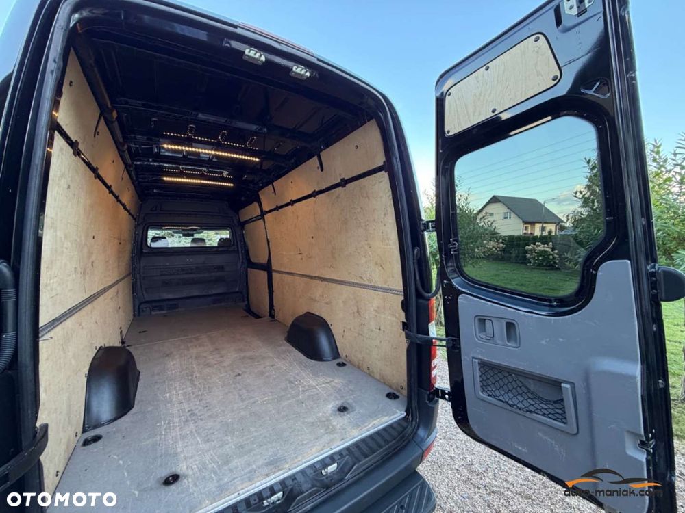 Mercedes-Benz Sprinter - 33